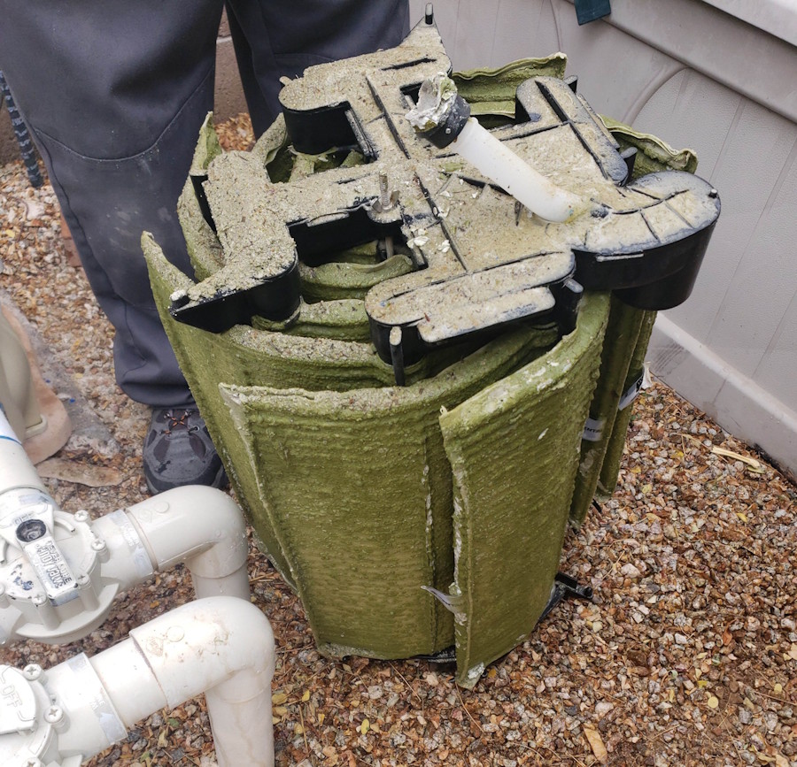 dirty de pool filter