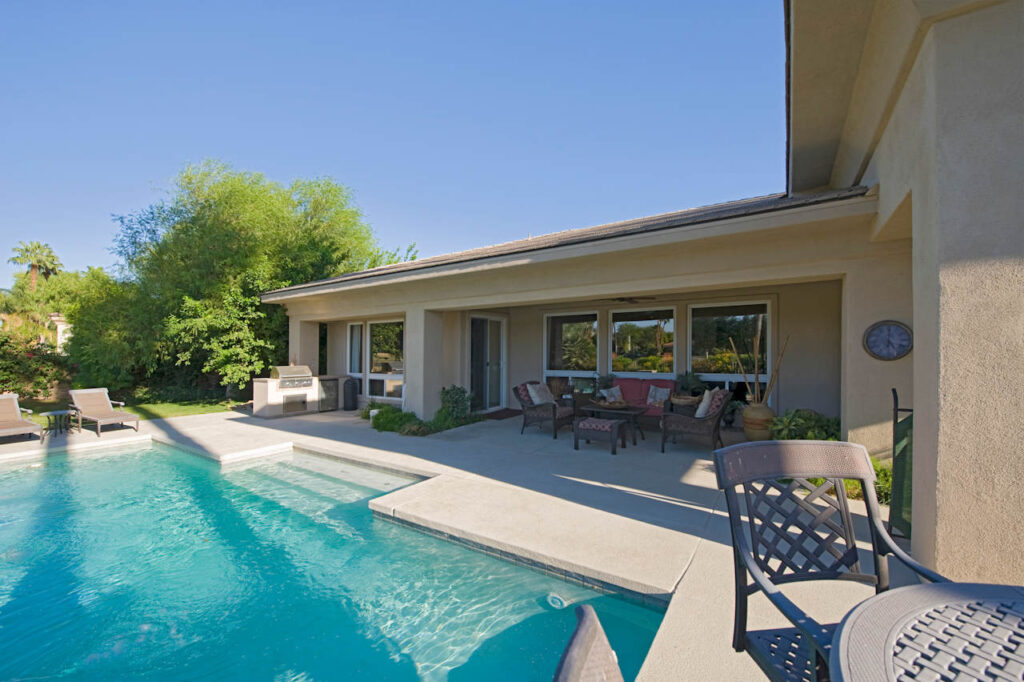 costs to build a new pool in arizona