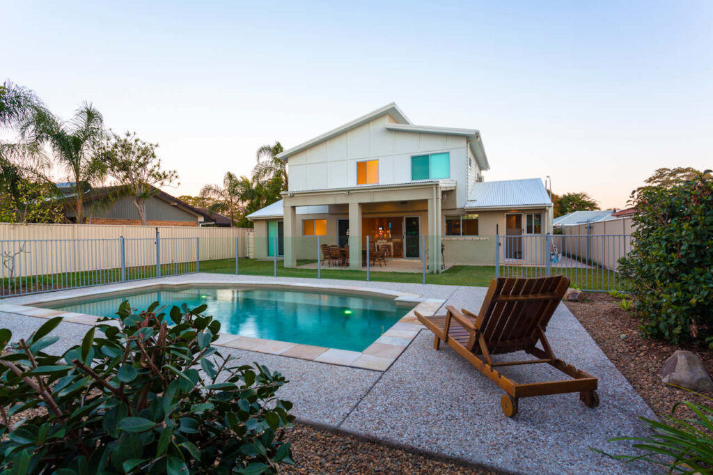 pool barrier safety requirements in az